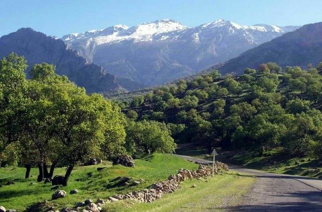 دشتک سی سخت | جاذبه گردشگری سی‌سخت | سرای خاطرات